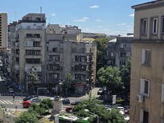 Piata Kogalniceanu et 6 Cismigiu 3 camere
